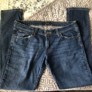 Levi’s 524 super low jeans!